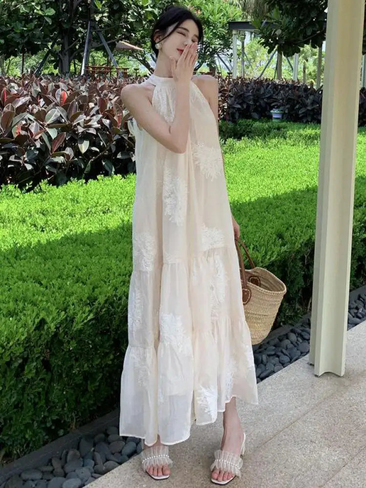 Bonnyshow Summer French Temperament White Bohemian Seaside Resort Style Sexy Loose Hanging Neck Character Sleeveless Mid-length Dress Bonnyshow Summer French Temperament White Bohemian Seaside Resort Style Sexy Loose Hanging Neck Character Sleeveless Mid-length Dress