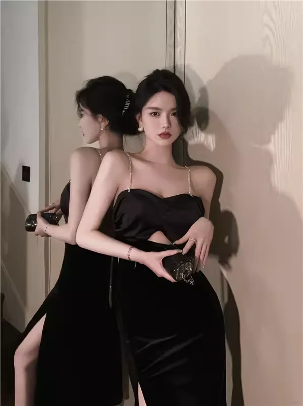 Bonnyshow Sexy Black Backless Dress