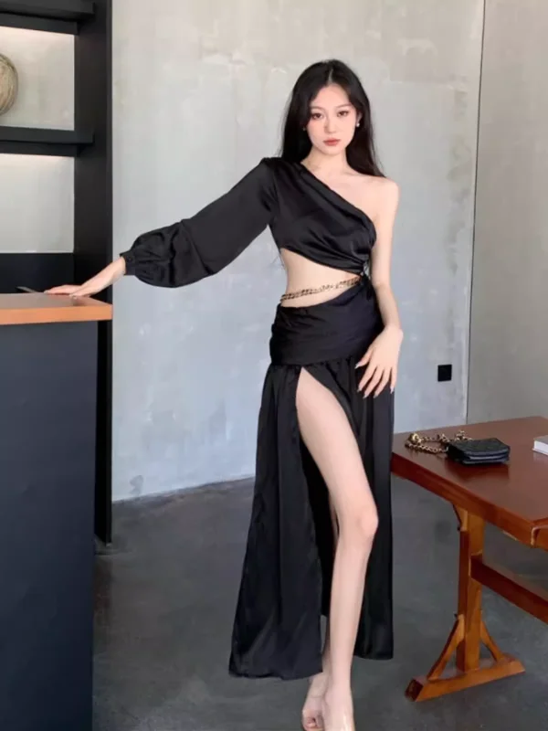 Bonnyshow One Sleeve Black Dress