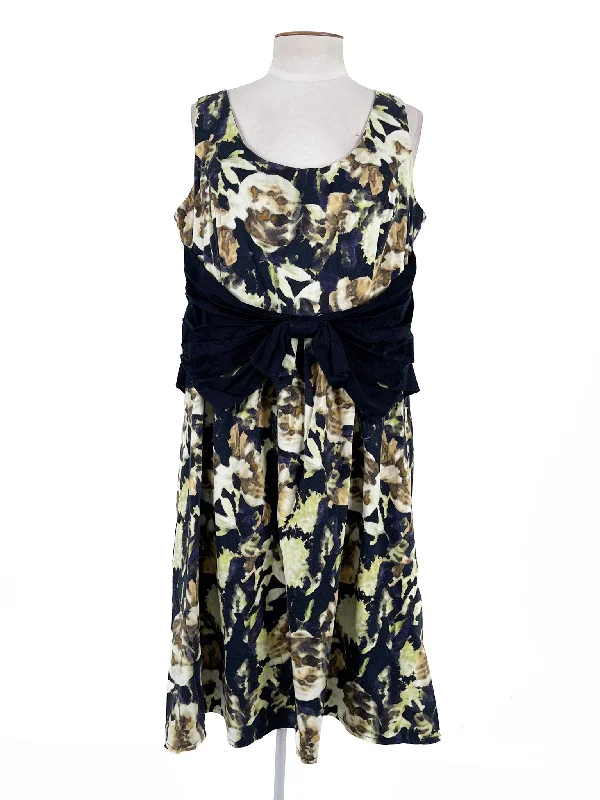 City Chic | Multicoloured Casual/Cocktail Dress | Size 18