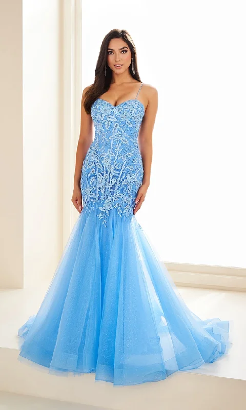Long Prom Dress: Ellie Wilde EW36062
