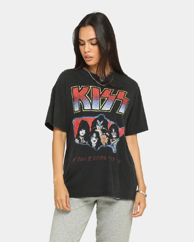 Bravado Rule The World Vintage T-Shirt Black Front Pockets Side Pockets Patch Pockets Bravado Rule The World Vintage T-Shirt Black Front Pockets Side Pockets Patch Pockets