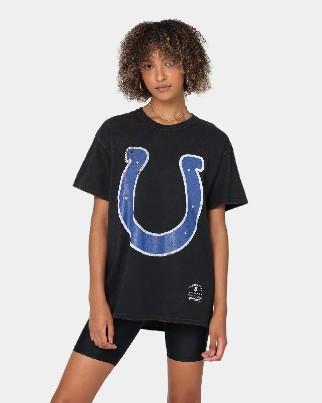 Mitchell & Ness Indianapolis Colts Oversized Logo Short Sleeve Vintage T-Shirt Vintage Black Cotton Fabric Linen Fabric Terry Fabric Mitchell & Ness Indianapolis Colts Oversized Logo Short Sleeve Vintage T-Shirt Vintage Black Cotton Fabric Linen Fabric Terry Fabric
