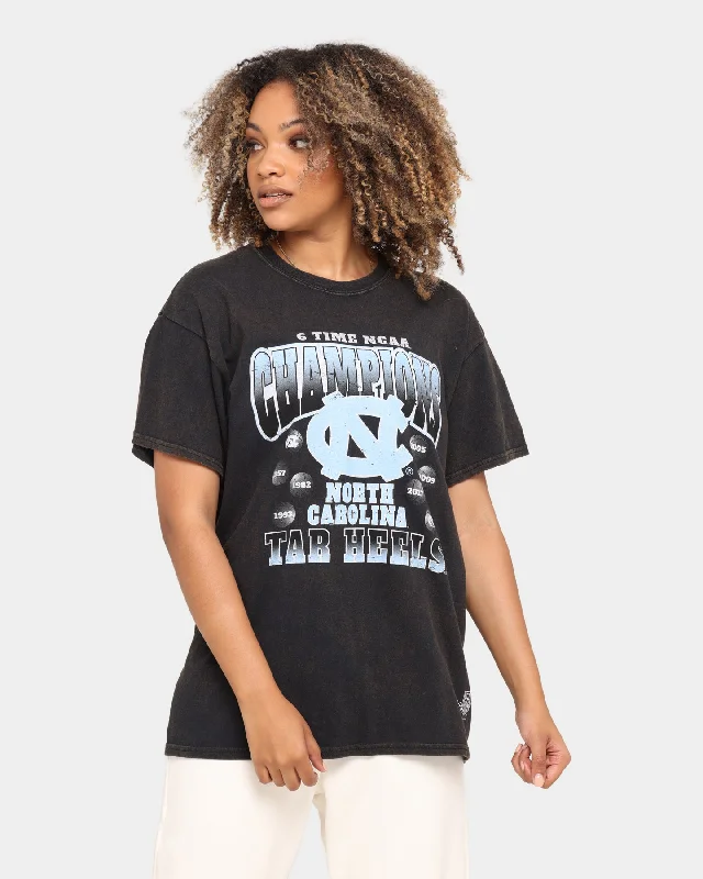 NATIONAL COLLEGIATE ATHLETIC ASSC UNC Tar Heels 6 Time Basketball Vintage T-Shirt Vintage Balck