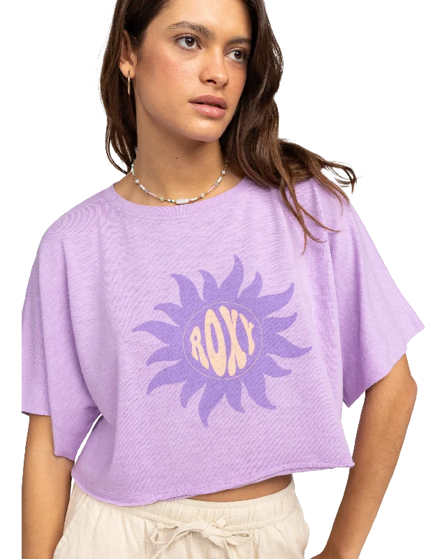 Tiki & Surf T-Shirt in Crocus Petal Boxy Fit Fitted Loose