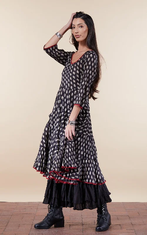 Santa Fe Dress, Long, 3/4 Sleeve, Black Bagru Tunics Stylish elegant