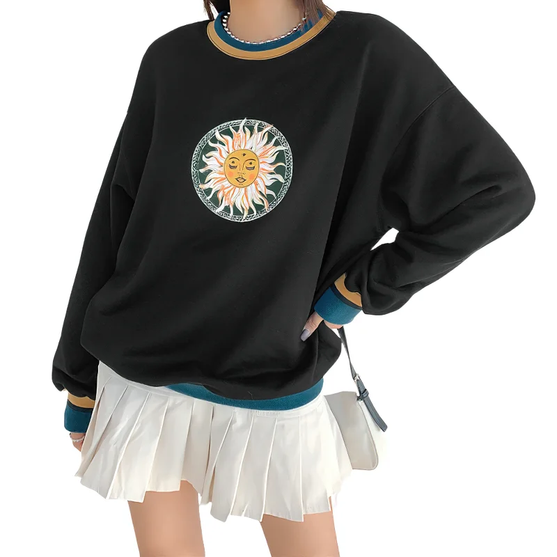 Gothic Women's Sun Embroidered Sweatshirt / Loose O-Neck Black Pullover Oversized Hoodie Comfort Casual