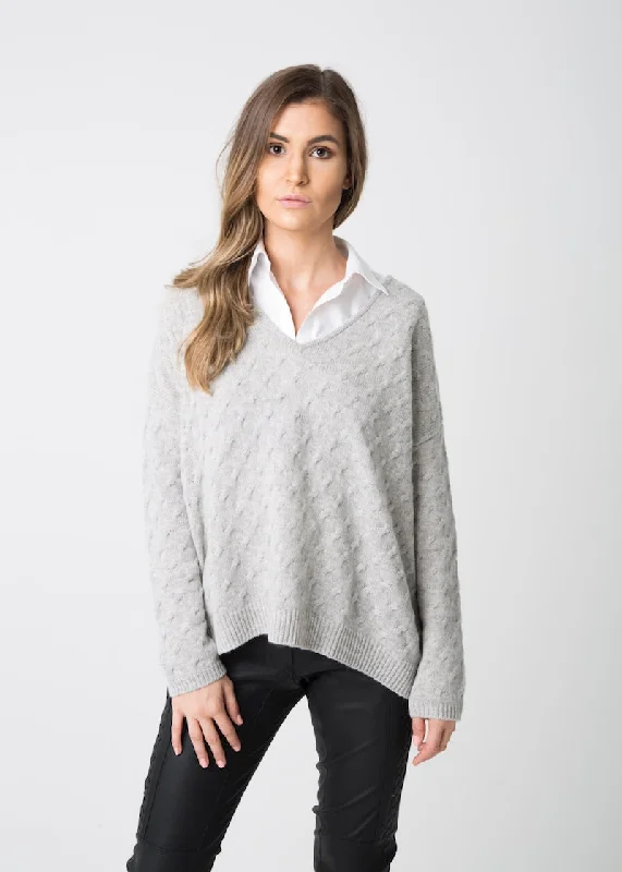Handknit Cable Sweater Welt Pockets Slit Pockets Flap Pockets