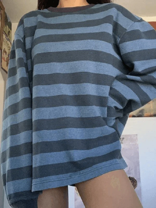 Vintage Striped Pullover Sweatshirt Hoodie with Raglan Sleeves Sporty Comfortable
