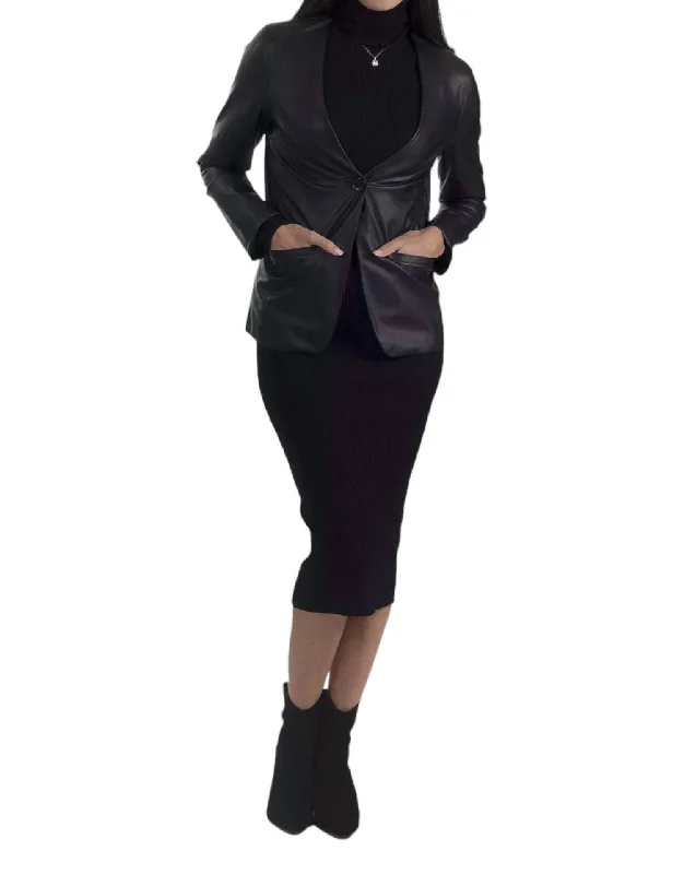Single-Button V-Neck Blazer In Black Women's Adventure Blazer