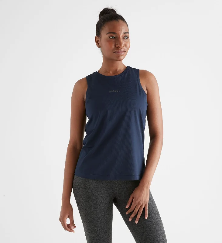 Women's Deltapeak® Micro Textured Tank flexible tank top